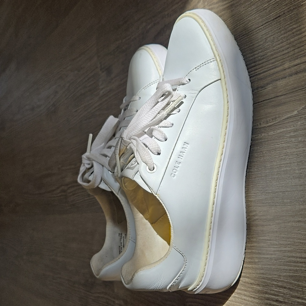 Cole Haan Grandpro Topspin Women's Size 7 Sneakers White Leather W26079